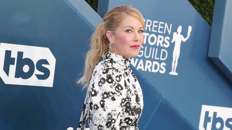 Christina Applegate posing