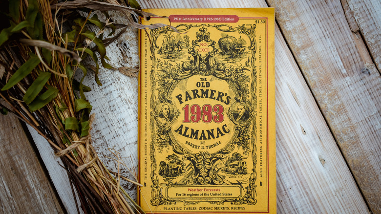 picture of a Farmer's Almanac edition