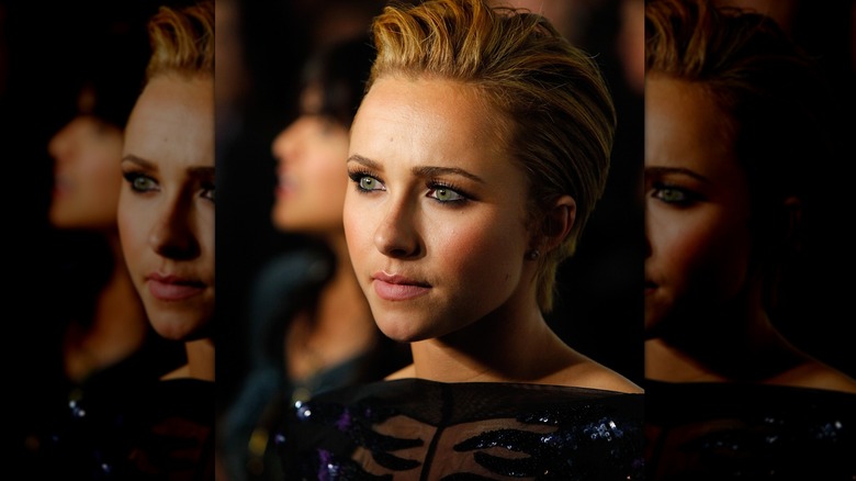 Hayden Panettiere wearing short hair at a celebrity event